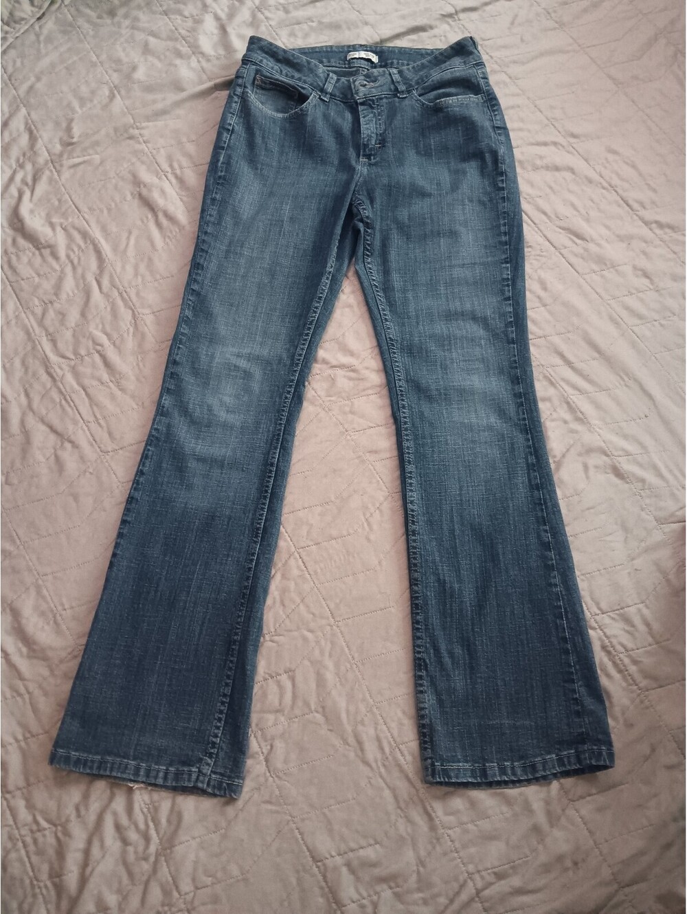 Womens size 10 Riders by Lee Midrise bootcut jeans